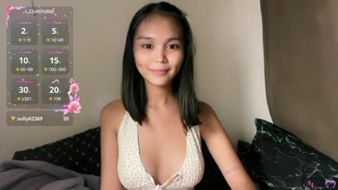 baby_zoexx online show from June 18, 3:49 pm