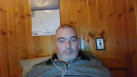 Snapshot of babybaby83 chatting on January 8, 3:29 am Darren online show from January 8, 3:29 am