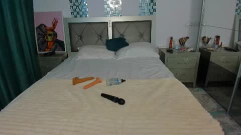 Snapshot of babyboo_xoxo chatting on June 25, 6:51 am Lexxy online show from June 25, 6:51 am