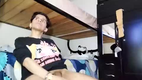 Snapshot of babydarkpink chatting on February 28, 2:01 am Dani online show from February 28, 2:01 am