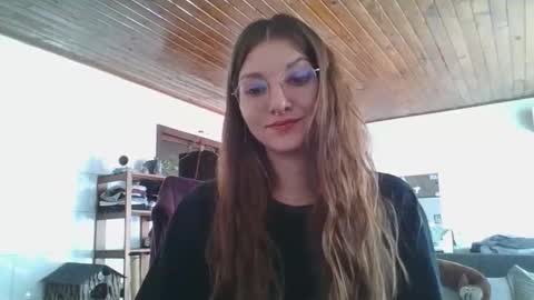 babydemon6 online show from May 10, 2:55 pm