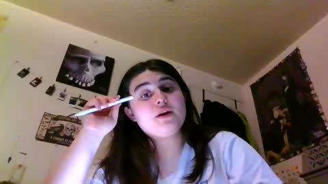 Snapshot of babydollalexiss chatting on February 22, 4:16 pm babydollalexiss online show from February 22, 4:16 pm