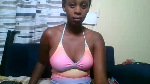 Petite online show from May 25, 12:11 pm
