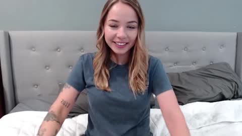 Babyfayced online show from December 1, 7:14 pm
