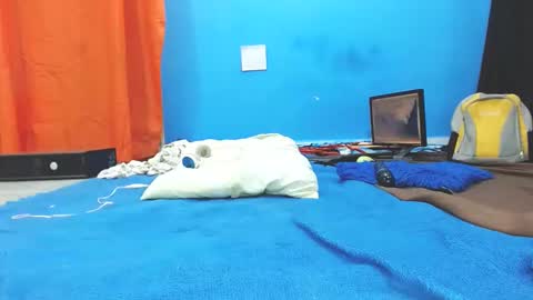 Snapshot of babyjhony chatting on December 25, 5:05 am Jhony Naughty Skater online show from December 25, 5:05 am