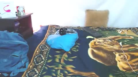 Snapshot of babyjhony chatting on March 9, 2:04 am Jhony Naughty Skater online show from March 9, 2:04 am