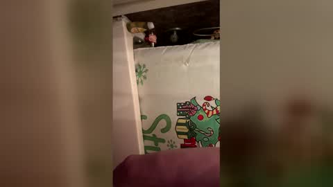 babyleggreg6 online show from April 3, 3:37 am