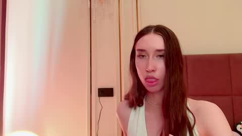 Annie online show from May 16, 10:36 am