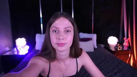 Lady Vi online show from July 1, 1:02 pm