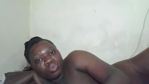 Rossy Kwekwe online show from April 27, 4:21 am
