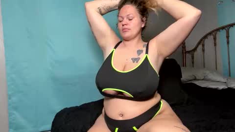 Snapshot of babymost chatting on April 28, 2:00 pm Baby Most online show from April 28, 2:00 pm