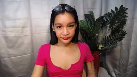 Snapshot of babynexy69 chatting on October 10, 9:41 am Nexie online show from October 10, 9:41 am