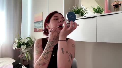 Snapshot of babyphia chatting on March 24, 8:52 am babyphia online show from March 24, 8:52 am