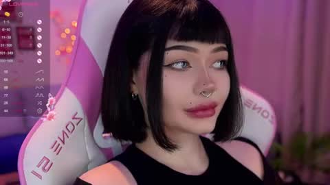 Snapshot of babyroxynill chatting on July 2, 9:10 pm Nika online show from July 2, 9:10 pm