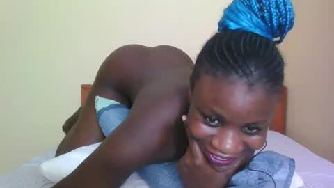 PRISCILLAH online show from March 17, 7:50 pm