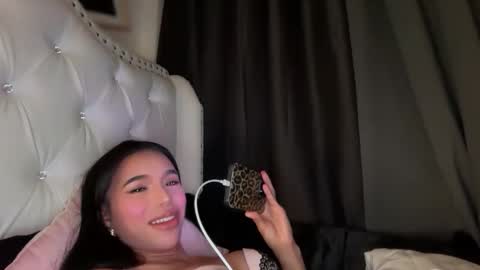 babysabrinaxx online show from November 12, 2:28 pm