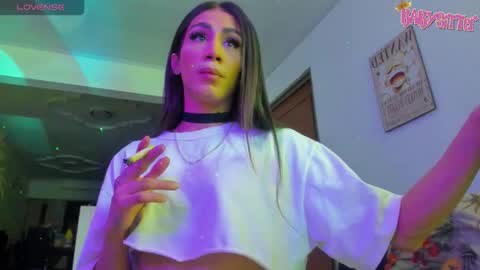 Snapshot of babysitterts chatting on November 13, 4:00 am babysitterts online show from November 13, 4:00 am