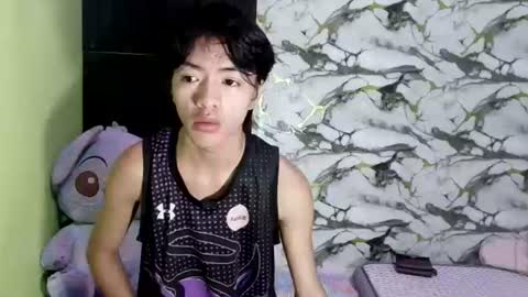 Snapshot of babytwinkxxxx chatting on June 16, 7:49 pm babytwinkxxxx online show from June 16, 7:49 pm