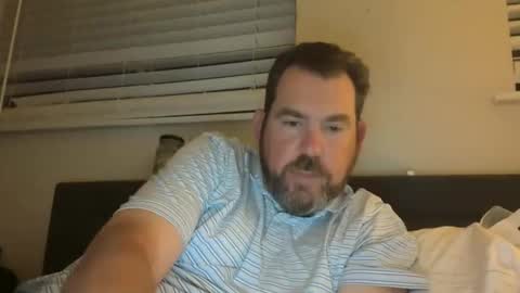 Snapshot of backofyourholes chatting on May 14, 3:46 am backofyourholes online show from May 14, 3:46 am