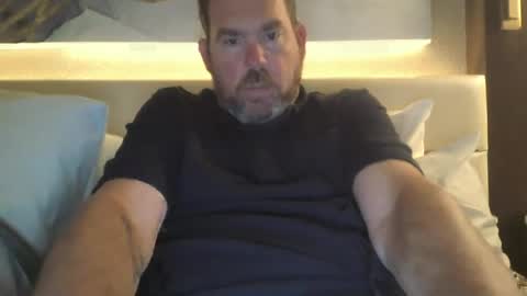 Snapshot of backofyourholes chatting on June 18, 8:14 am backofyourholes online show from June 18, 8:14 am