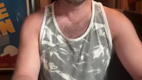 Snapshot of backroadboy chatting on May 31, 3:30 pm backroadboy online show from May 31, 3:30 pm