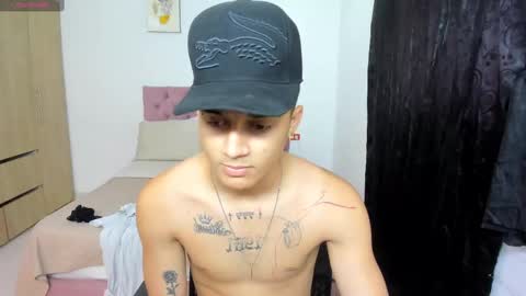 Snapshot of bad_boy__777 chatting on March 3, 7:17 pm bad_boy__777 online show from March 3, 7:17 pm