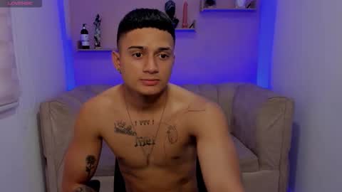 Snapshot of bad_boy__777 chatting on September 15, 6:52 pm bad_boy__777 online show from September 15, 6:52 pm