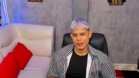 bad_boytoh online show from December 18, 12:22 pm