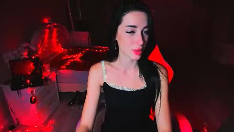 Miss Desire...do you remember online show from October 3, 2:36 pm