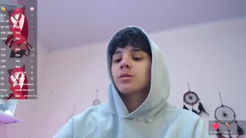 Anna online show from March 3, 3:42 pm