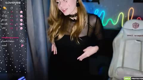 Snapshot of bad_girl009 chatting on October 18, 4:30 pm Lin online show from October 18, 4:30 pm