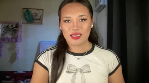 AMARA - FOLLOW ME AND THUMBS UP online show from February 13, 12:39 am