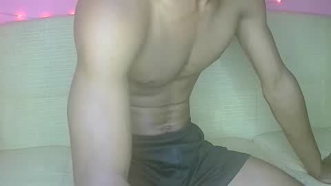 badaddo910342 online show from December 21, 2:13 pm