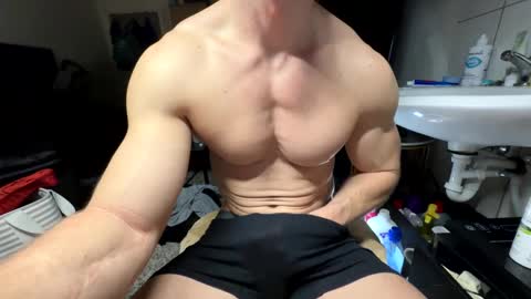 Snapshot of badboy951337 chatting on March 3, 4:24 pm Badboy95 online show from March 3, 4:24 pm