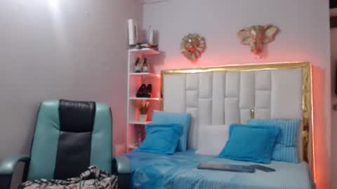 Snapshot of badboyjuan_ chatting on May 26, 11:39 am JUAN online show from May 26, 11:39 am