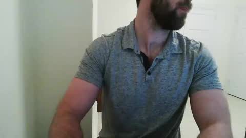 baddboy24777 online show from April 8, 1:16 am