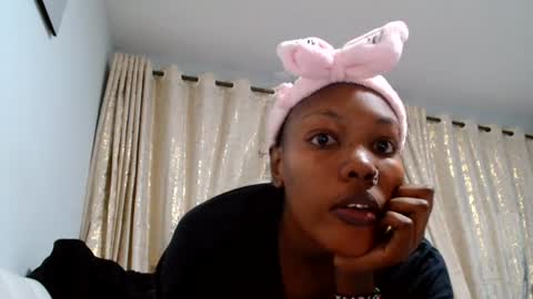 baddestslut001 online show from June 25, 4:11 pm