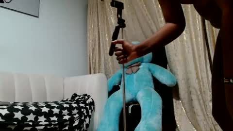baddestslut001 online show from July 13, 11:29 pm