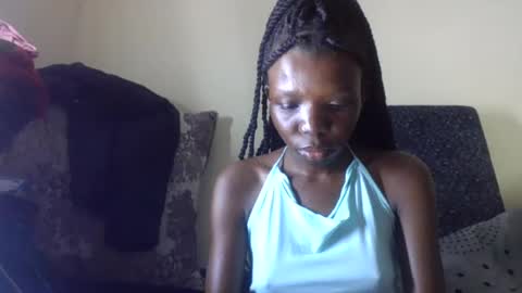 Snapshot of baddie_floxxy chatting on June 24, 7:35 pm baddie_floxxy online show from June 24, 7:35 pm
