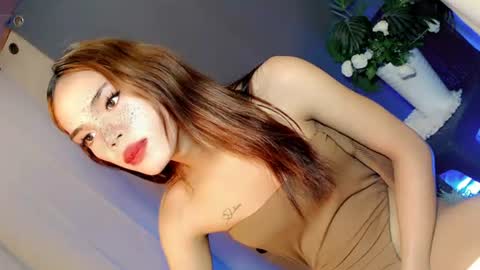Snapshot of badgirl_jasmine chatting on July 1, 7:24 pm jasmine online show from July 1, 7:24 pm