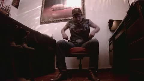 Mexican livin Off the Wall online show from April 6, 1:58 am