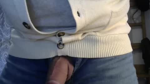 badlad10 online show from December 13, 9:20 pm