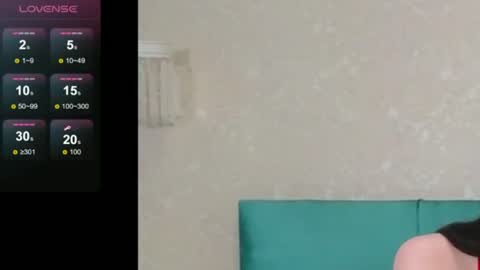 Snapshot of bae_miamor chatting on July 3, 3:40 pm Hello my name is Ariella online show from July 3, 3:40 pm