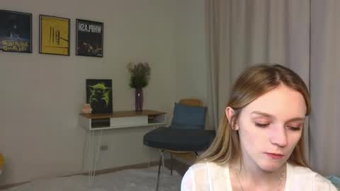 Kate online show from May 7, 4:12 pm