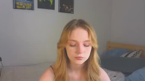 Kate online show from July 4, 5:08 pm