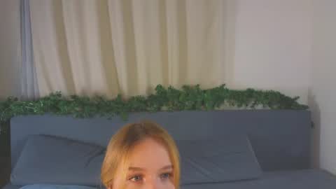 Kate online show from July 14, 5:07 pm