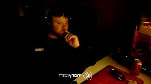 Snapshot of baftez chatting on March 9, 9:57 am Baffels online show from March 9, 9:57 am