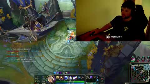 Snapshot of baftez chatting on March 1, 12:01 am Baffels online show from March 1, 12:01 am