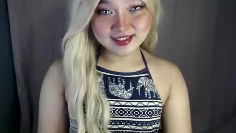 april online show from October 19, 10:32 pm