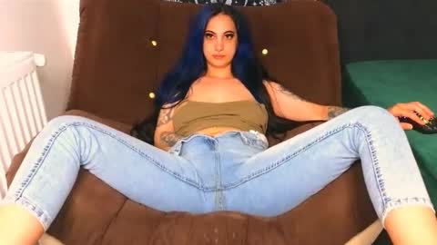 Amy online show from May 26, 9:11 pm